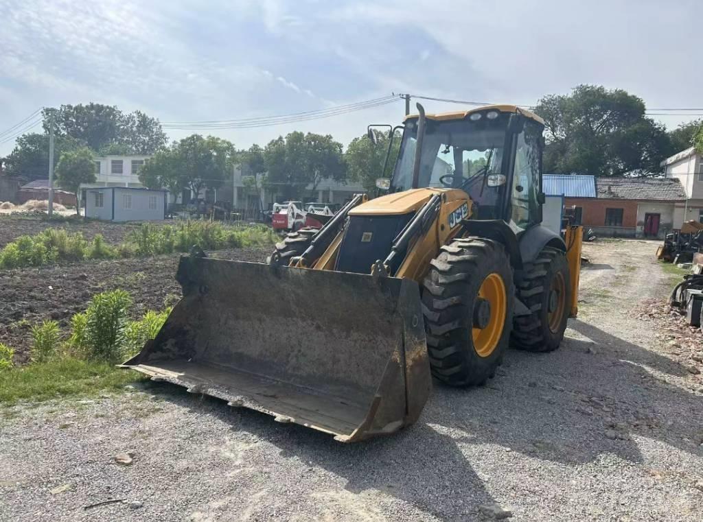 JCB 4 CX Backhoe loaders