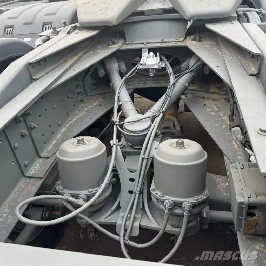 Howo 371 6x4 Tractor Units