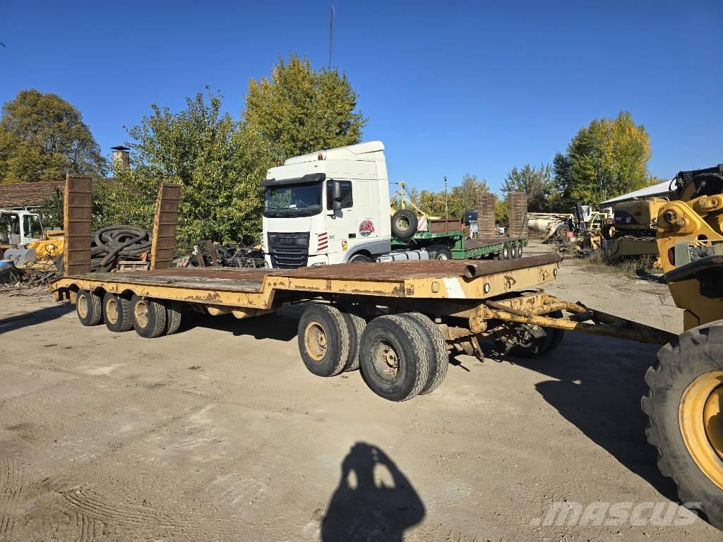 Bertoja 3 Low loader-semi-trailers