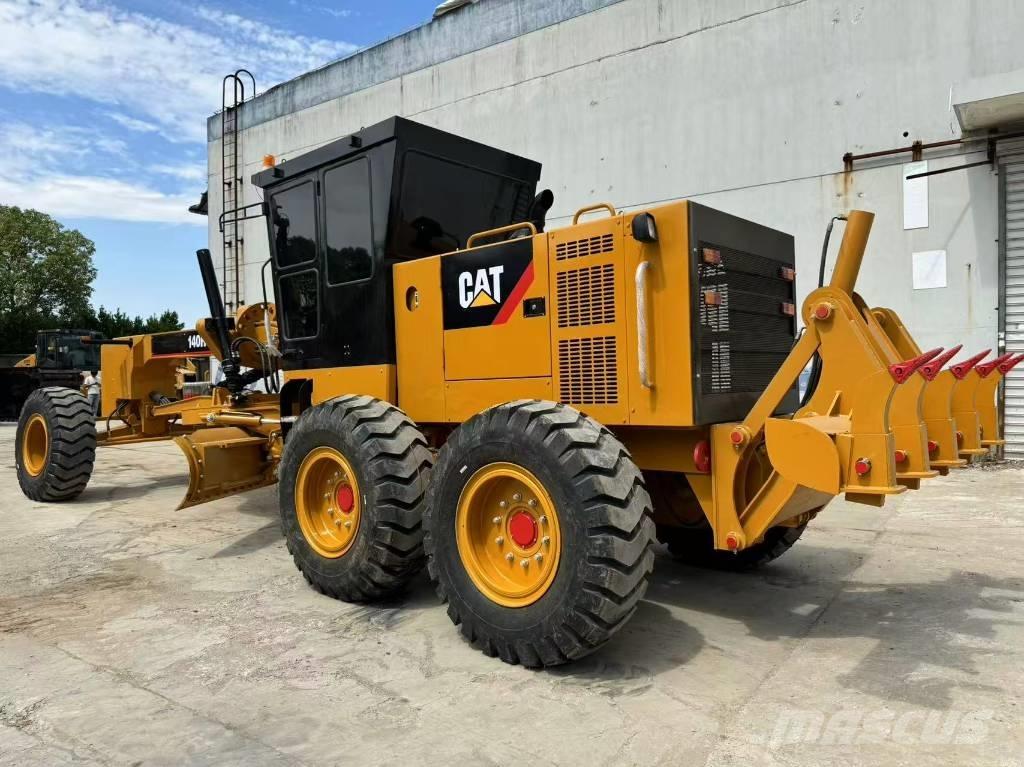 CAT 140H Graders