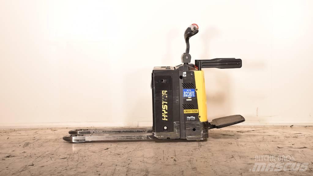 Hyster P 2.0 S Low lifter with platform