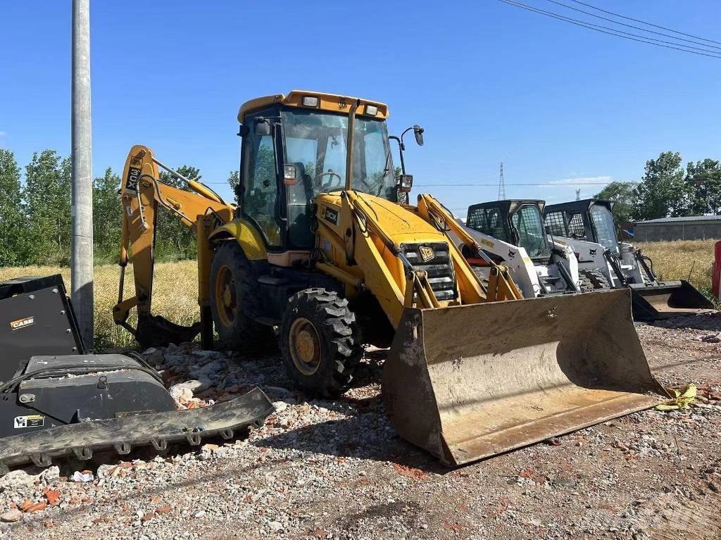 JCB 3CX Backhoe loaders