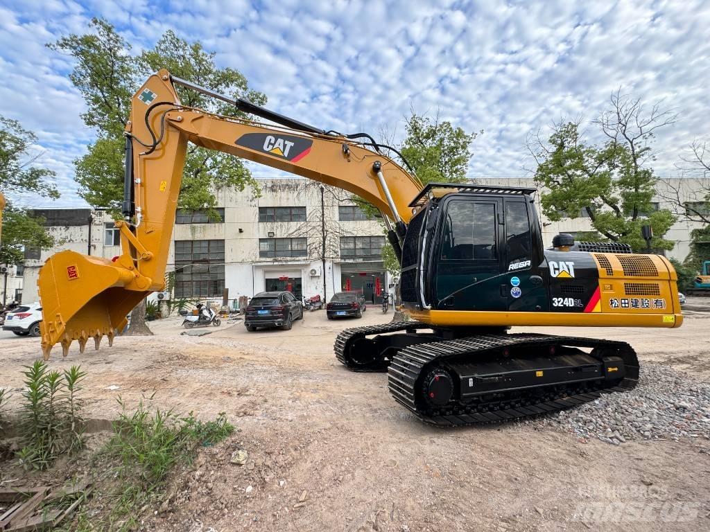 CAT 324 D L Crawler excavators