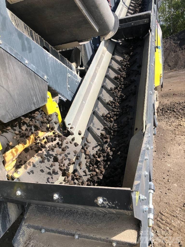 Keestrack R3h Mobile crushers