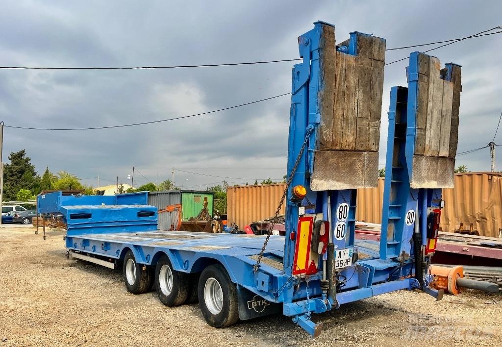 Kaiser S5703 F Low loader-semi-trailers