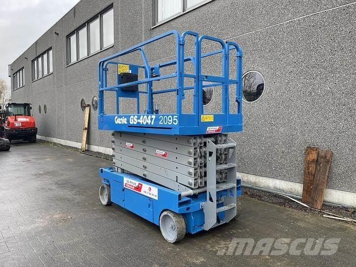 Genie GS4047 Other lifts and platforms