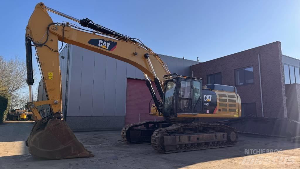 CAT 352 F Crawler excavators
