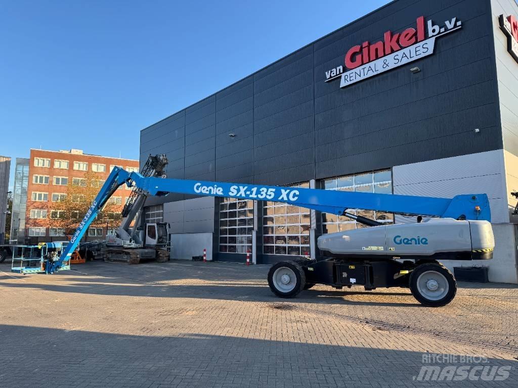 Genie SX 135 XC Telescopic boom lifts