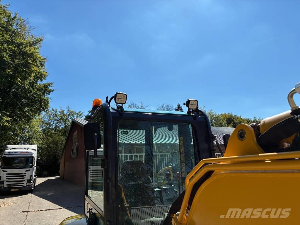 Komatsu PC26MR-5 Mini excavators < 7t (Mini diggers)