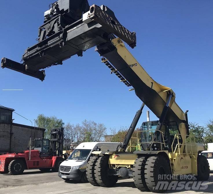 Hyster RS45-31CH Reachstackers