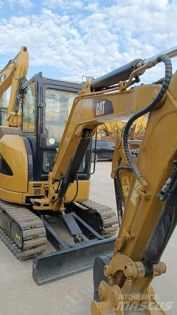 CAT CAT302D Crawler excavators