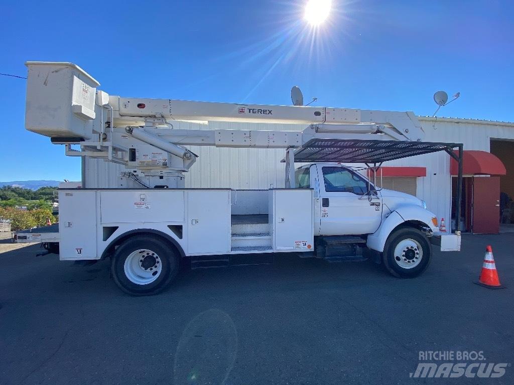 Ford F 750 SD Truck & Van mounted aerial platforms