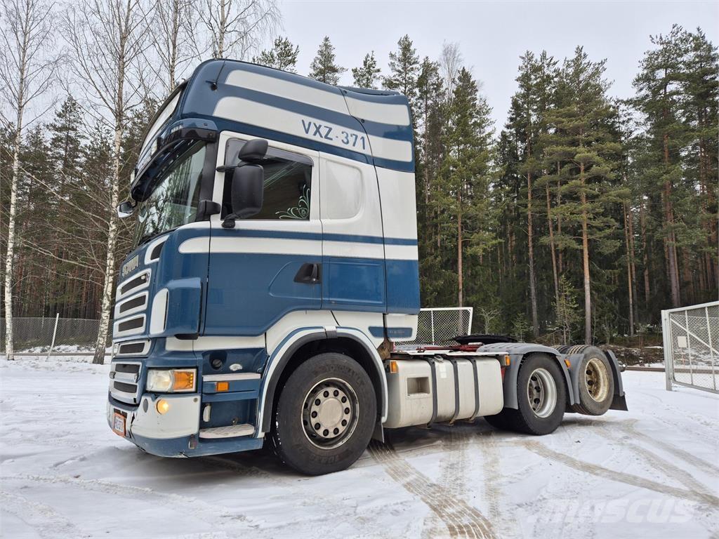 Scania R560 6x2 Tractor Units