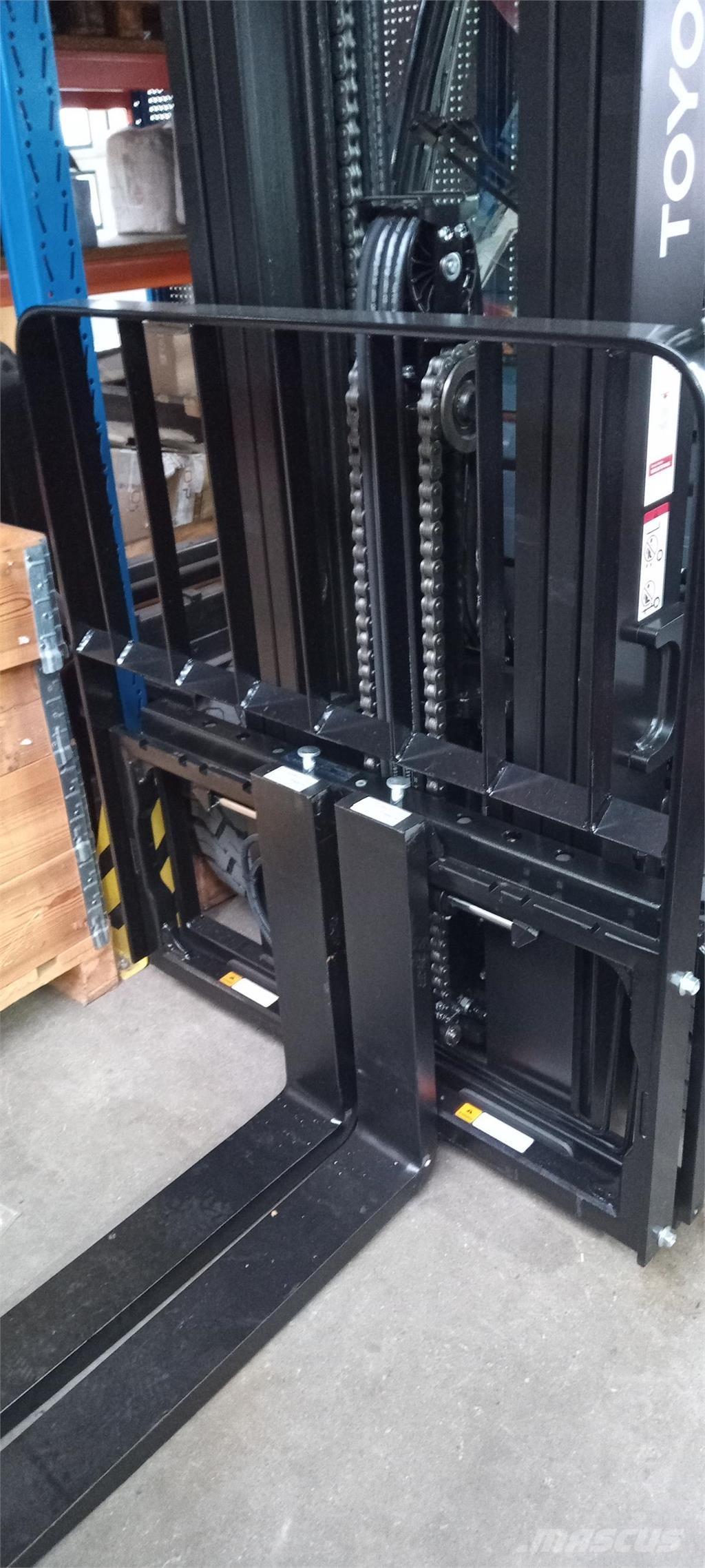 Toyota 52-8FDF30 Diesel trucks