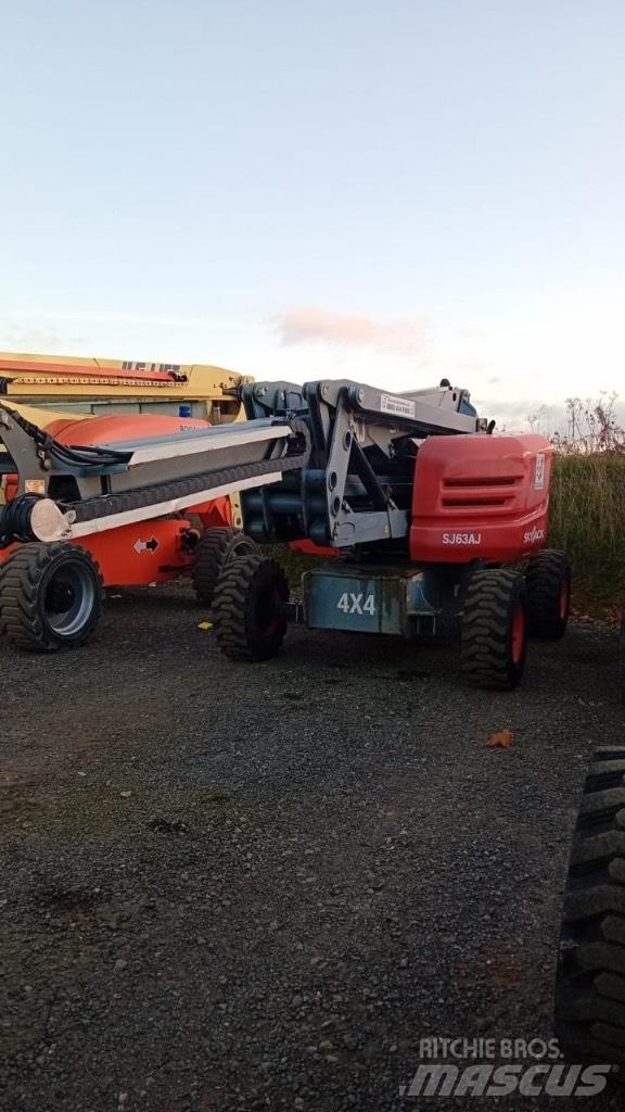 SkyJack SJ 63 AJ Articulated boom lifts