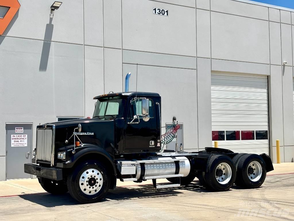 Western Star 4900 Tractor Units