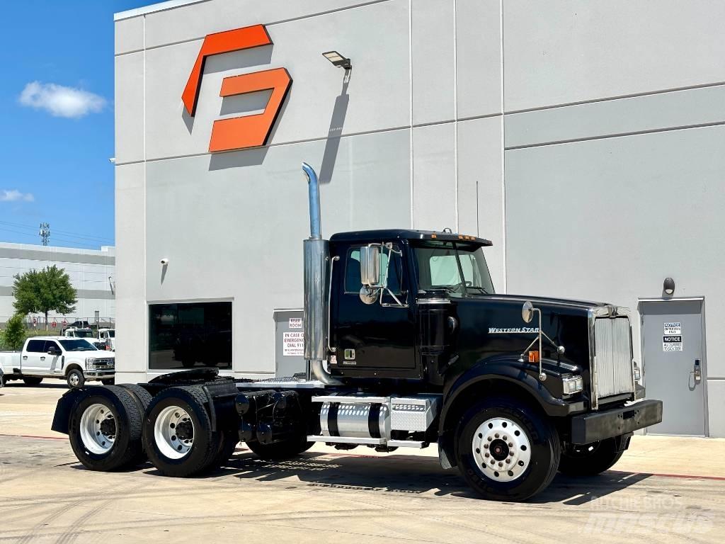 Western Star 4900 Tractor Units