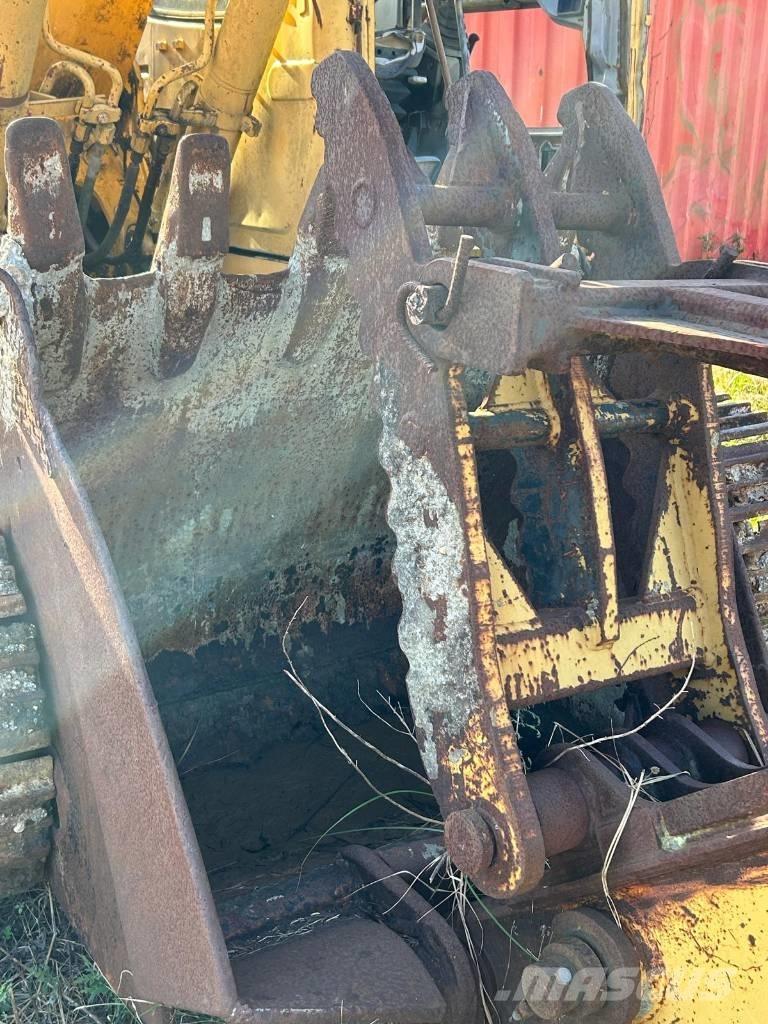 John Deere 120 Crawler excavators