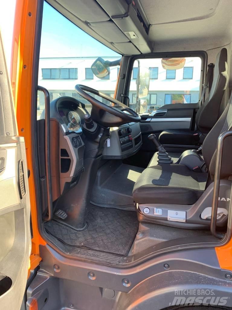 Palfinger P 300 KS Truck & Van mounted aerial platforms