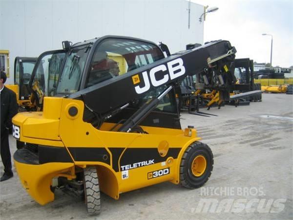 JCB TLT35T61175027 Low lifter