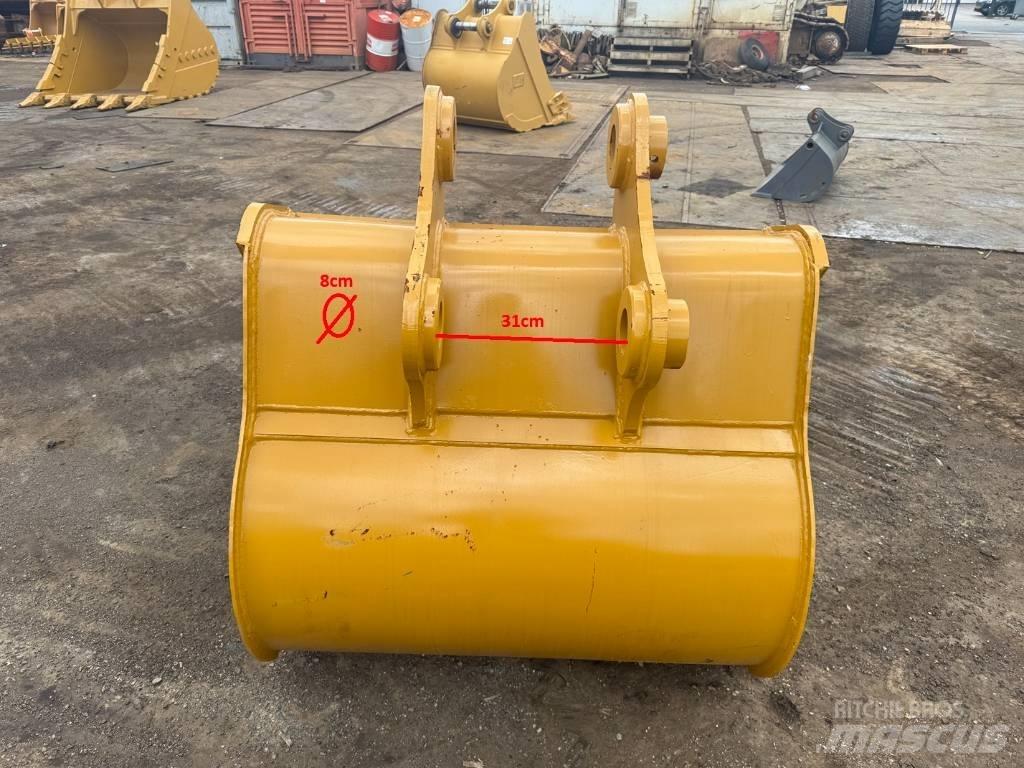 CAT 320 bucket Buckets