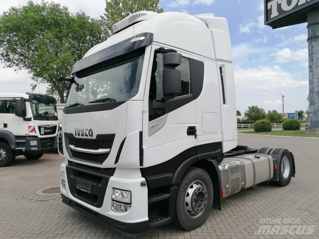 Iveco AS440ST/P Tractor Units