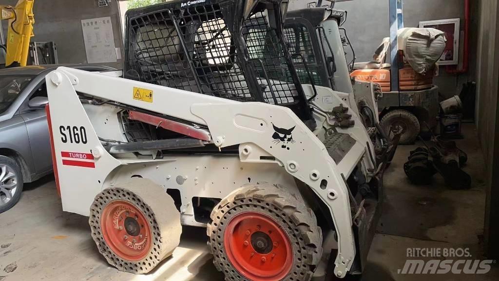 Bobcat S 160 Skid steer loaders