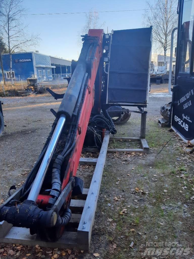 Epsilon Q150L97 Timber cranes