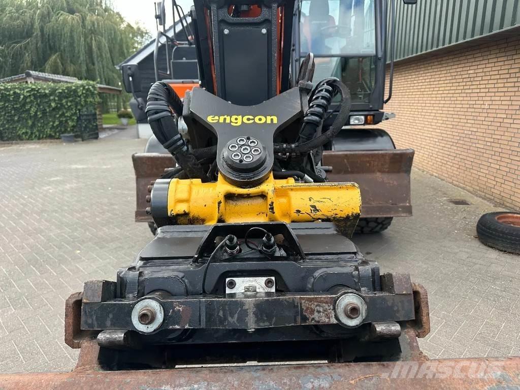 Doosan DX140W-5 Wheeled excavators