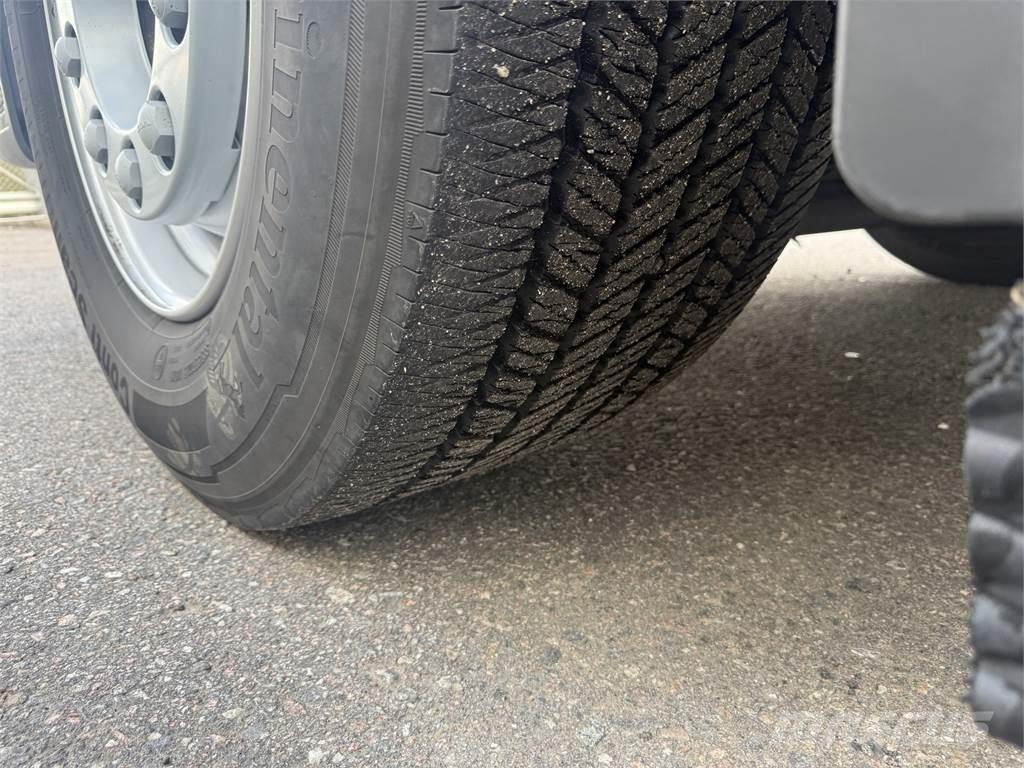 Volvo FE 320 4x2 Box body trucks