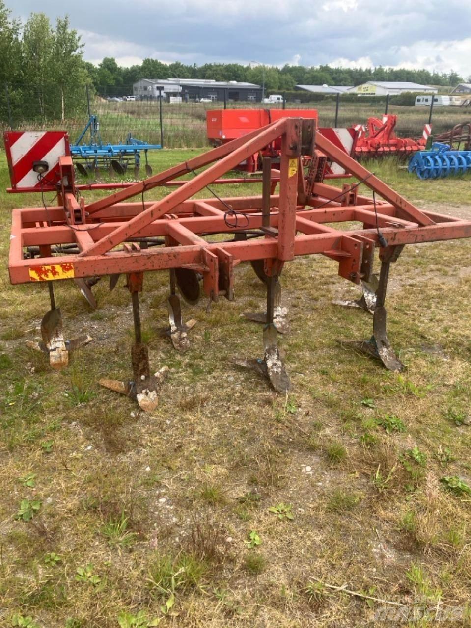 Evers Brumby Cultivators