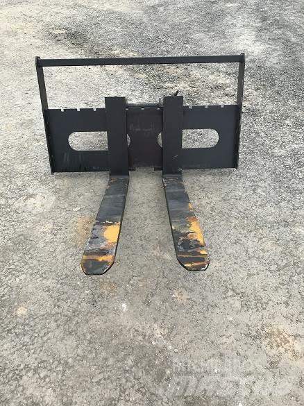  13T PALLET FORK Construction - Others