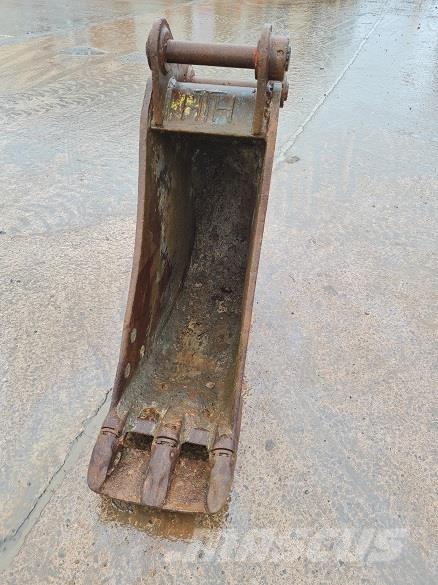  18 BUCKET, 60mm PINS Buckets