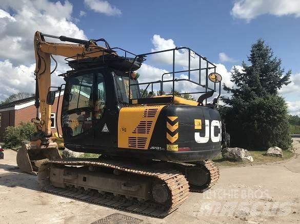 JCB JS131LC Crawler excavators