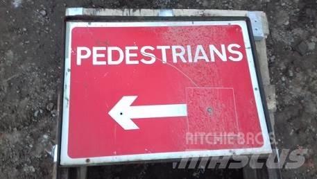  VARIOUS ROAD SIGNS Construction - Others