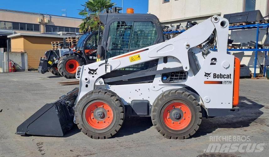 Bobcat S770HF Skid steer loaders