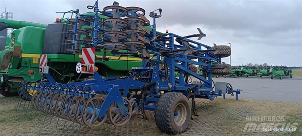 Köckerling VECTOR 460 Soil preparation work