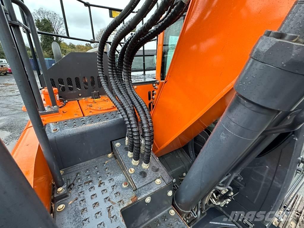 Doosan DX 140 LCR Crawler excavators