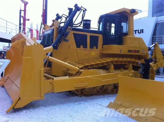 Komatsu D 65 EX-16 Crawler dozers