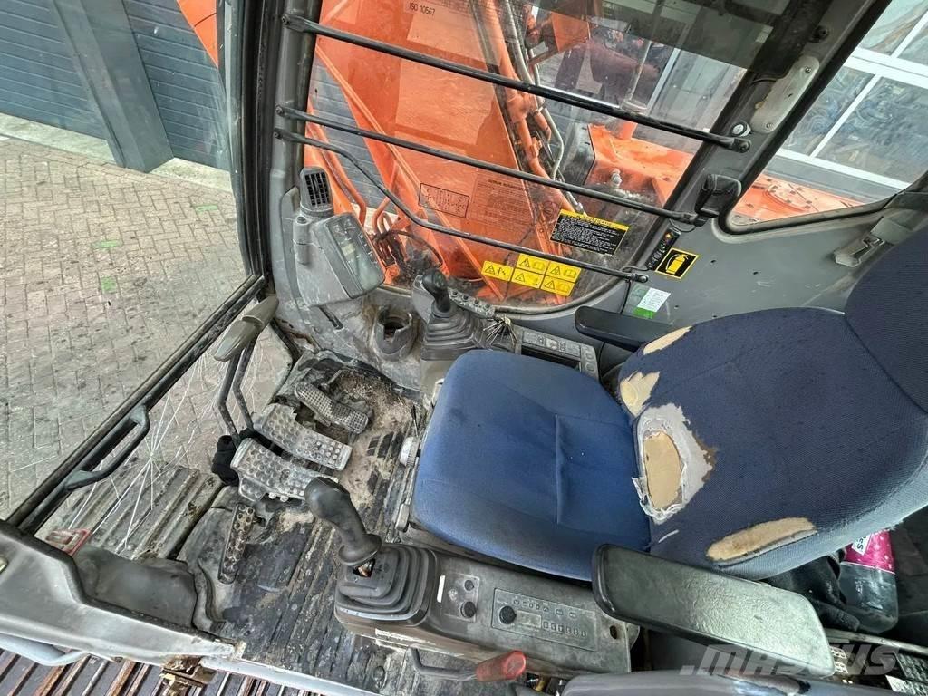 Hitachi ZX110 Midi excavators  7t - 12t