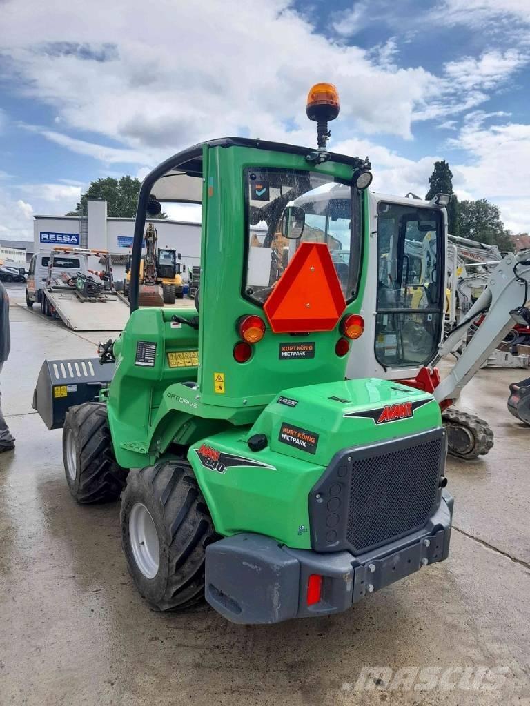 Avant 640i Skid steer loaders
