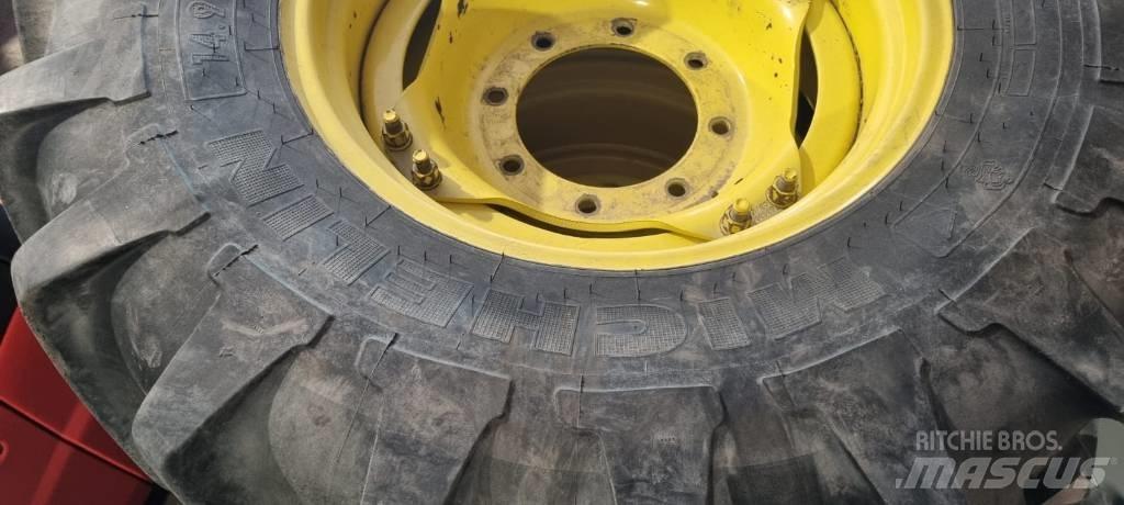 Michelin 14.9R24 Tyres, wheels and rims