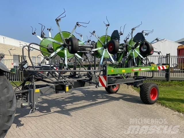 Fendt Lotus 1020T Rakes and tedders