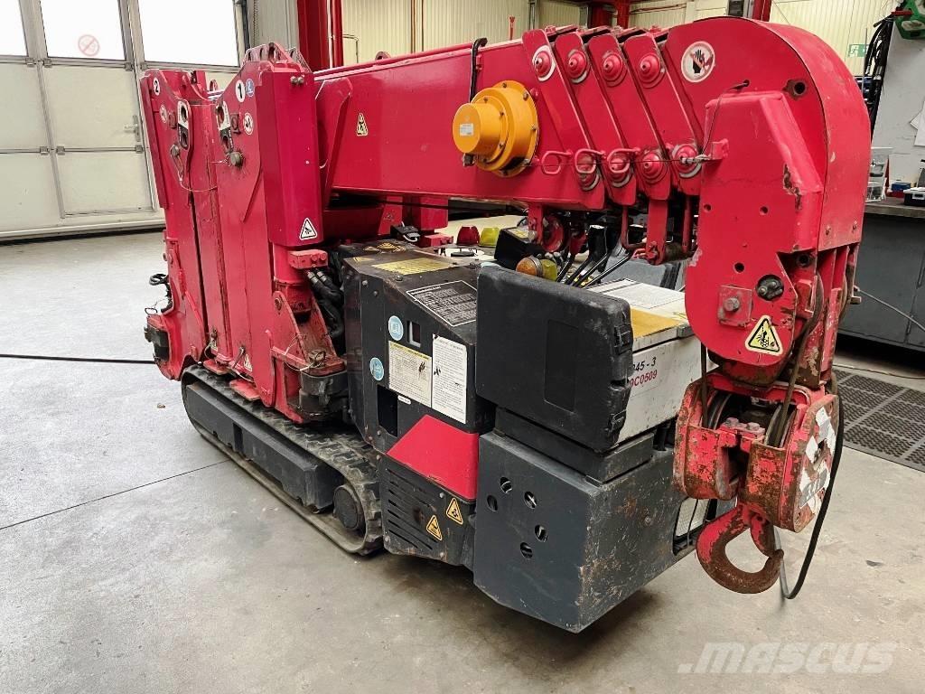 Unic B-345 Tracked cranes