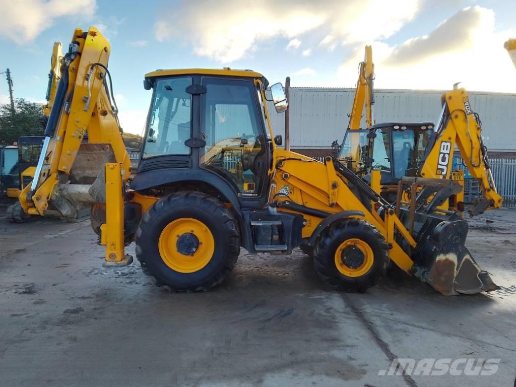 JCB 3 CX Backhoe loaders