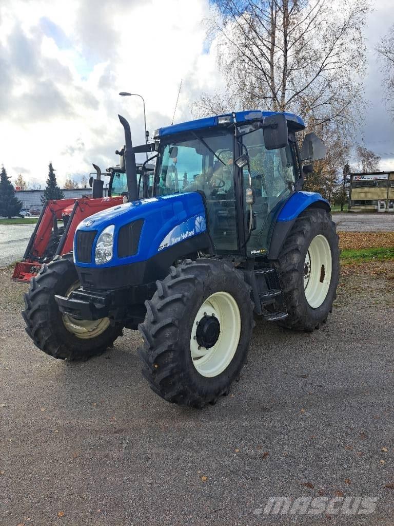 New Holland TS110A Tractors