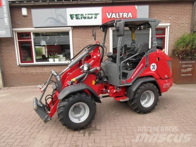Weidemann 1390 Multi purpose loaders