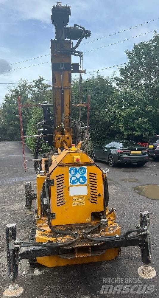 Cobra T15 Piling rigs