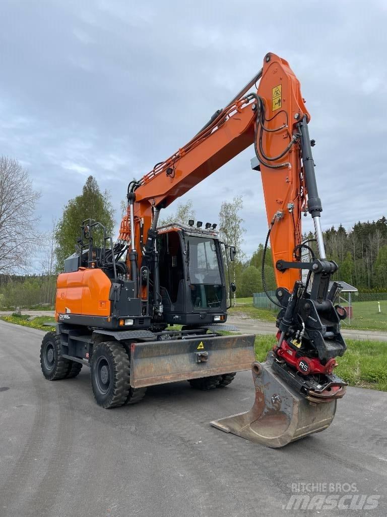 Doosan DX 165 W Wheeled excavators