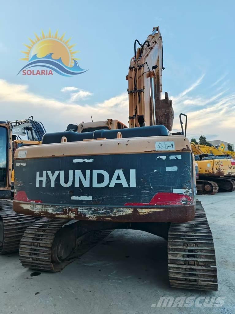 Hyundai 225LC Crawler excavators